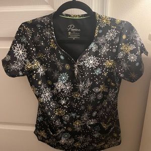 Healing Hands Snowflake Scrub Top